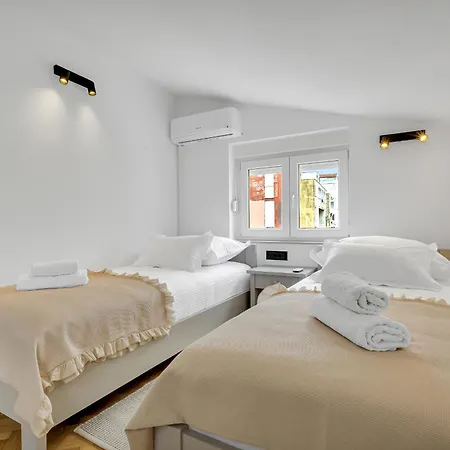 Sanja Center Apartman