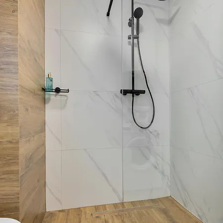 Apartament Sanja Center *